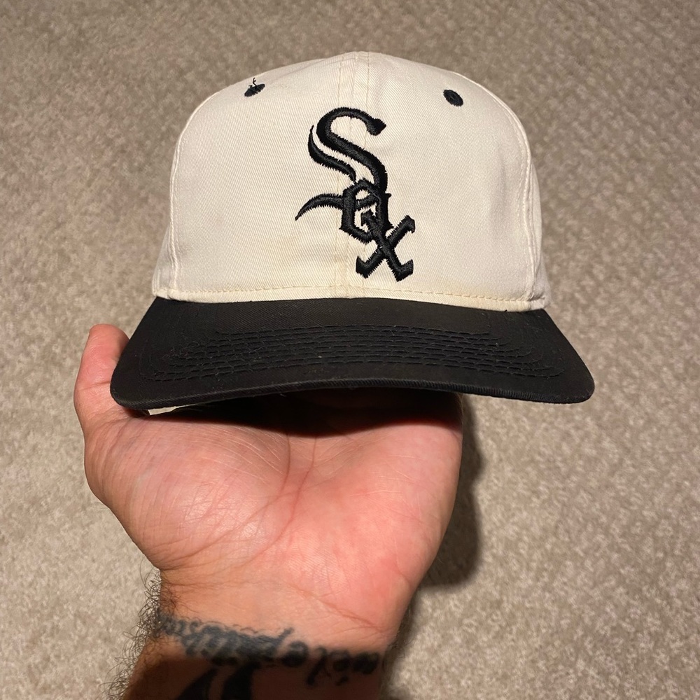 Vintage Chicago White Sox Youngan SnapBack Hat Cap MLB Baseball